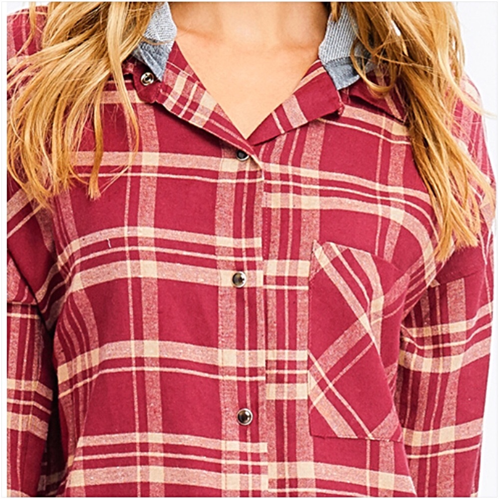 Coziest Cutest Oversized Plaid Tunic Top SM - Picture 2 of 6